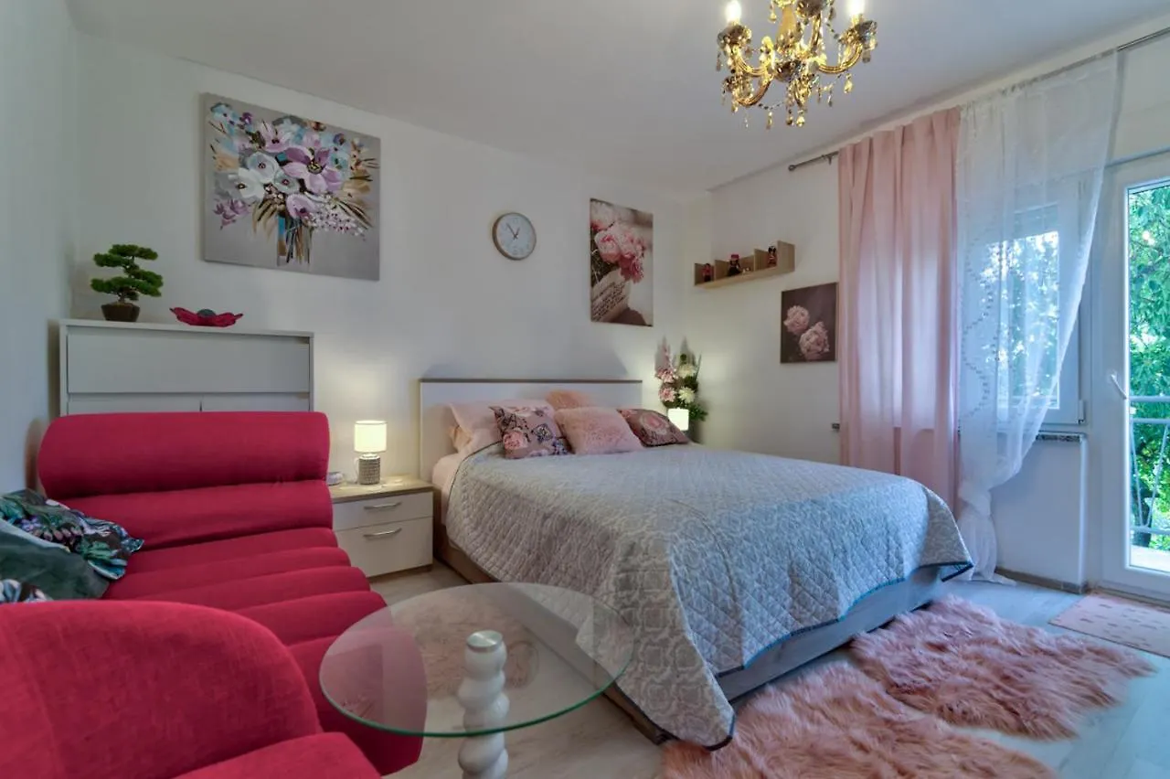 Sl Sun 6 App 2 Apartment Selce