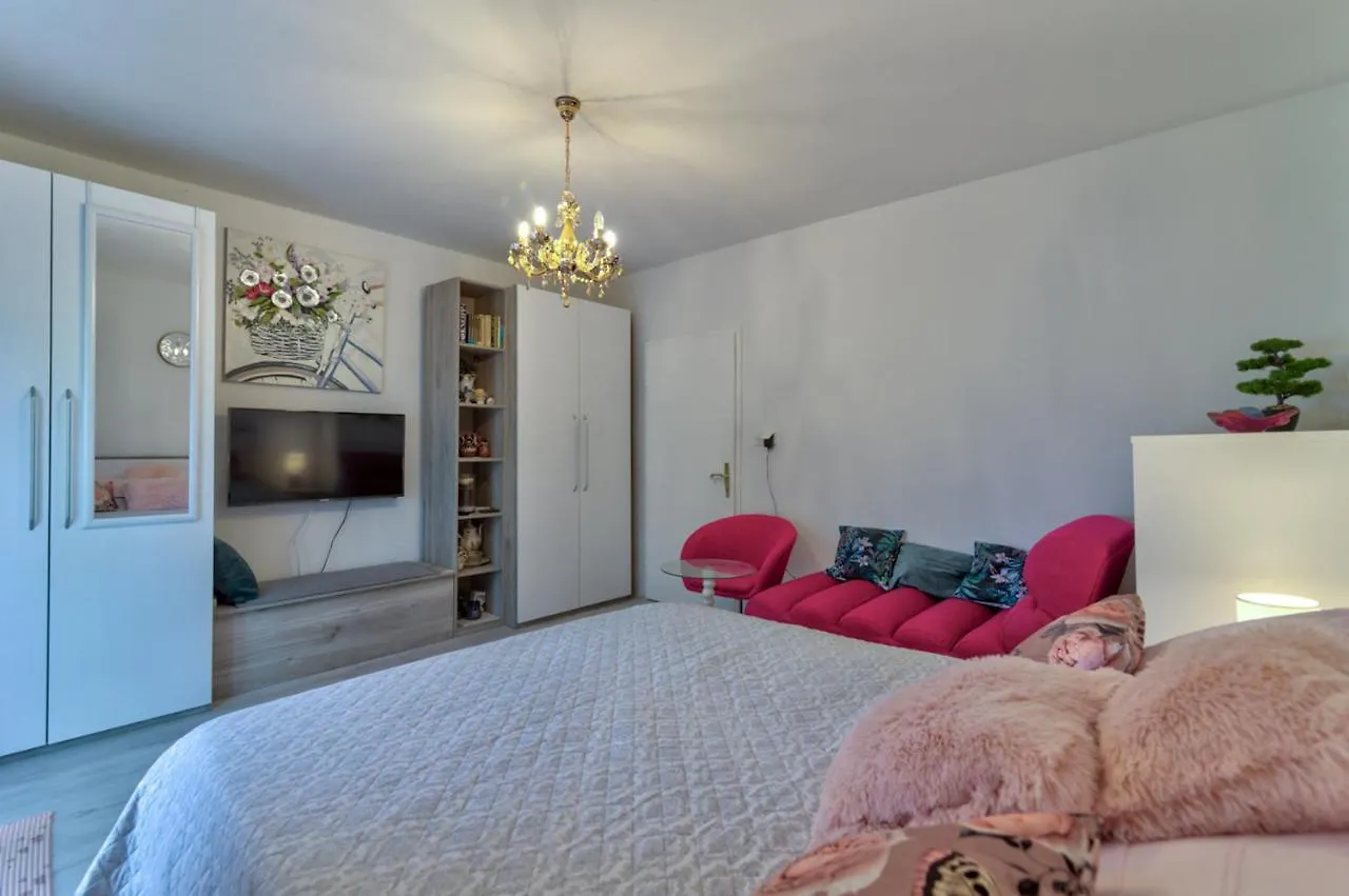 Sl Sun 6 App 2 Apartment Selce Croatia